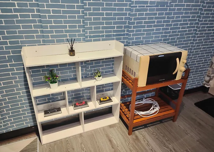 211 Olan Place Spacious Studio With Free Wi-Fi